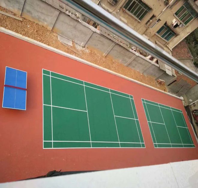 丙烯酸球場材料對人體有危害嗎?